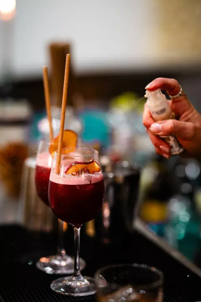 un bar à cocktails pour votre mariage